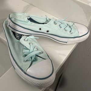 All star converse women’s size 9